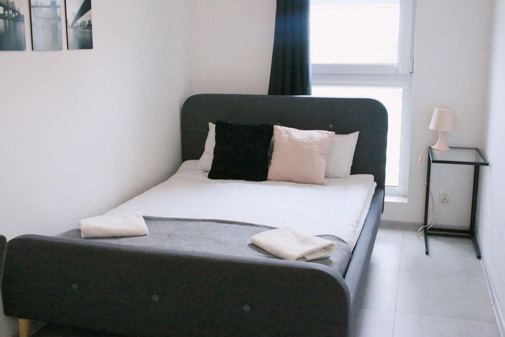 Apartament Nero Apartment Torun Bagian luar foto